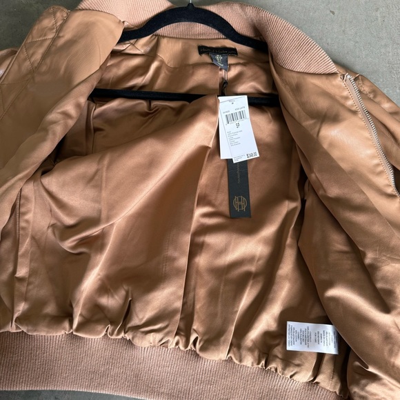 HOUSE OF HARLOW 1960 / NWT / FAUX LEATHER BOMBER JACKET / ICED LATTE - Picture 11 of 12